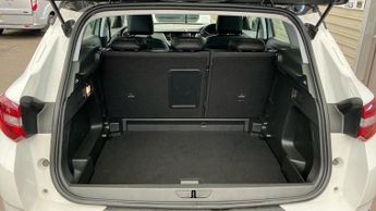 Vauxhall Grandland X 1.2 Turbo GPF Sport Nav SUV 5dr Petrol Manual Euro 6 (s/s) (130 
