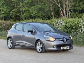 Renault Clio 0.9 TCe Dynamique MediaNav Hatchback 5dr Petrol Manual Euro 5 (s