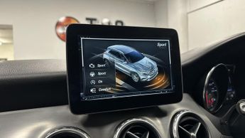 Mercedes-Benz GLA 2.1 GLA220d AMG Line (Premium Plus) SUV 5dr Diesel 7G-DCT 4MATIC
