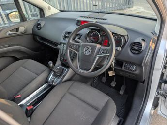 Vauxhall Meriva 1.4T 16V Exclusiv MPV 5dr Petrol Manual Euro 5 (120 ps)