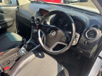 Vauxhall Antara 2.2 CDTi Exclusiv SUV 5dr Diesel Manual 4WD Euro 5 (s/s) (163 ps