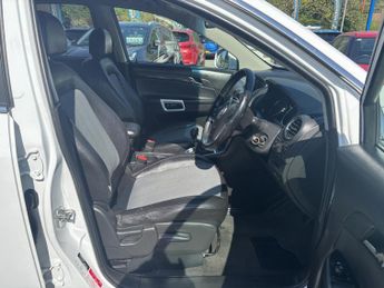 Vauxhall Antara 2.2 CDTi Exclusiv SUV 5dr Diesel Manual 4WD Euro 5 (s/s) (163 ps