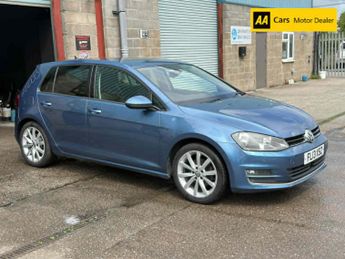 Volkswagen Golf TDi 2.0 TDI BlueMotion Tech GT Hatchback 5dr Diesel DSG Euro 5 (s/s)