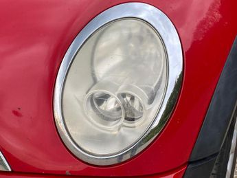 MINI Convertible 1.6 Cooper Convertible 2dr Petrol Manual Euro 3 (115 ps)