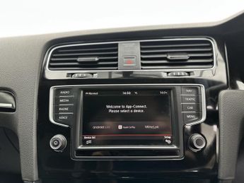 Volkswagen Golf 2.0 TSI BlueMotion Tech R Hatchback 3dr Petrol DSG 4Motion Euro 