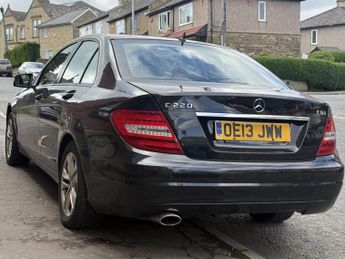 Mercedes-Benz C Class 2.1 C220 CDI BlueEfficiency Executive SE Saloon 4dr Diesel Manua