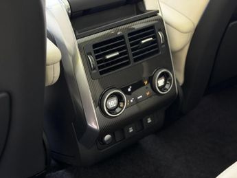 Land Rover Range Rover Sport 4.4 SD V8 Autobiography Dynamic SUV 5dr Diesel Auto 4WD Euro 6 (