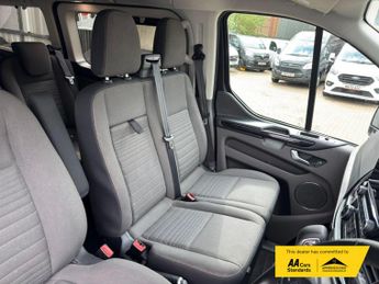 Ford Tourneo Custom 2.0 320 EcoBlue Titanium Minibus Double Cab 5dr Diesel Auto L2 E