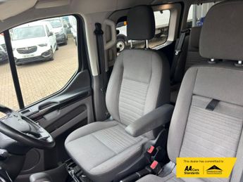 Ford Tourneo Custom 2.0 320 EcoBlue Titanium Minibus Double Cab 5dr Diesel Auto L2 E