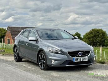 Volvo V40 2.0 D4 R-Design Nav Hatchback 5dr Diesel Manual Euro 6 (s/s) (19