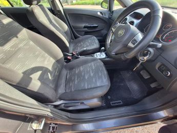 Vauxhall Corsa 1.2i ecoFLEX 16V Exclusiv Hatchback 5dr Petrol Easytronic Euro 5