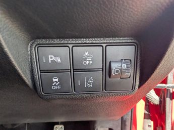 Honda Civic 1.0 VTEC Turbo SR Hatchback 5dr Petrol Manual Euro 6 (s/s) (129 