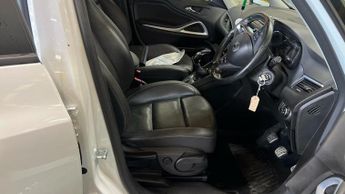 Vauxhall Zafira Tourer 1.4i Turbo SRi Nav MPV 5dr Petrol Manual Euro 6 (140 ps)