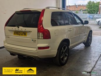 Volvo XC90 2.4 D5 R-Design Nav SUV 5dr Diesel Geartronic 4WD Euro 5 (200 ps
