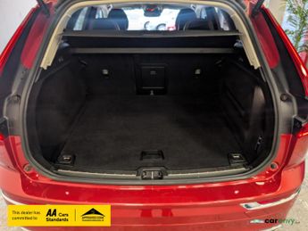 Volvo XC60 2.0 D4 Inscription Pro SUV 5dr Diesel Auto AWD Euro 6 (s/s) (190
