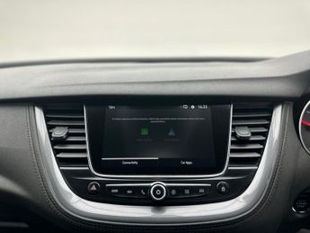 Vauxhall Grandland X 1.6 13.2kWh Elite Nav SUV 5dr Petrol Plug-in Hybrid Auto 4WD Eur