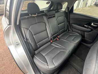 Kia Niro 64kWh 3 SUV 5dr Electric Auto (201 bhp)