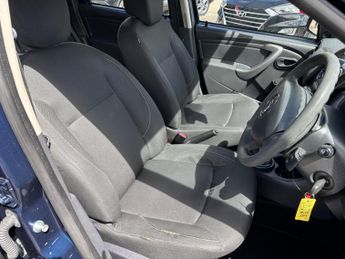 Dacia Duster 1.6 SCe Ambiance SUV 5dr Petrol Manual 4WD Euro 6 (s/s) (115 ps)