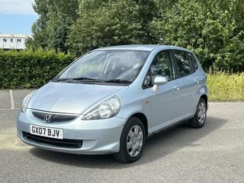 Honda Jazz 1.4 i-VTEC ES Hatchback 5dr Petrol CVT Euro 5 (99 ps)