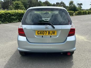 Honda Jazz 1.4 i-VTEC ES Hatchback 5dr Petrol CVT Euro 5 (99 ps)