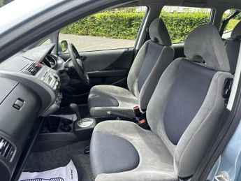 Honda Jazz 1.4 i-VTEC ES Hatchback 5dr Petrol CVT Euro 5 (99 ps)