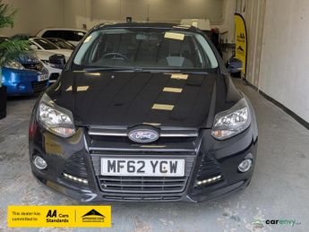Ford Focus 1.0T EcoBoost Zetec Hatchback 5dr Petrol Manual Euro 5 (s/s) (12