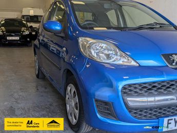 Peugeot 107 1.0 12V Urban Hatchback 3dr Petrol Manual Euro 4 (68 ps)