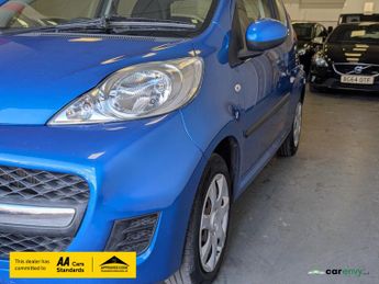 Peugeot 107 1.0 12V Urban Hatchback 3dr Petrol Manual Euro 4 (68 ps)
