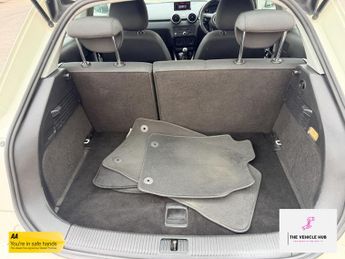 Audi A1 1.6 TDI SE Hatchback 3dr Diesel Manual Euro 5 (s/s) (105 ps)