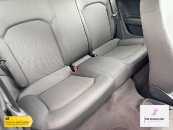 Audi A1 1.6 TDI SE Hatchback 3dr Diesel Manual Euro 5 (s/s) (105 ps)