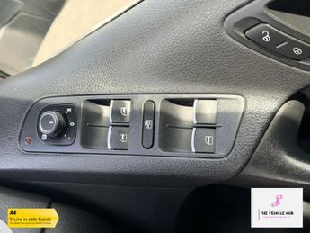 Volkswagen Tiguan 2.0 TDI BlueMotion Tech Match SUV 5dr Diesel DSG 4WD Euro 6 (s/s