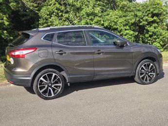 Nissan Qashqai 1.2 DIG-T Tekna SUV 5dr Petrol XTRON 2WD Euro 6 (s/s) (115 ps)