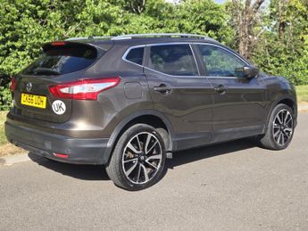 Nissan Qashqai 1.2 DIG-T Tekna SUV 5dr Petrol XTRON 2WD Euro 6 (s/s) (115 ps)