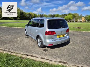 Volkswagen Touran 2.0 TDI BlueMotion Tech SE MPV 5dr Diesel DSG Euro 5 (s/s) (140 