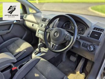 Volkswagen Touran 2.0 TDI BlueMotion Tech SE MPV 5dr Diesel DSG Euro 5 (s/s) (140 