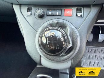 Peugeot Partner 1.6 HDi 850 S Panel Van 4dr Diesel Manual L1 (138 g/km, 90 bhp)
