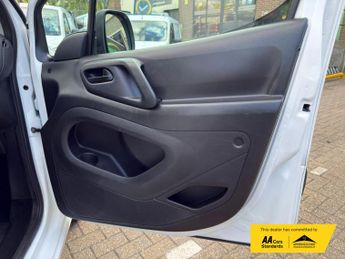 Peugeot Partner 1.6 HDi 850 S Panel Van 4dr Diesel Manual L1 (138 g/km, 90 bhp)