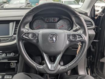 Vauxhall Grandland X 1.2 Turbo GPF SE SUV 5dr Petrol Manual Euro 6 (s/s) (130 ps)
