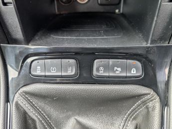Vauxhall Grandland X 1.2 Turbo GPF SE SUV 5dr Petrol Manual Euro 6 (s/s) (130 ps)