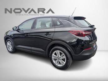 Vauxhall Grandland X 1.2 Turbo GPF SE SUV 5dr Petrol Manual Euro 6 (s/s) (130 ps)