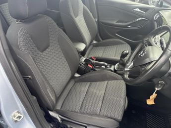 Vauxhall Astra 1.4i Turbo SRi Hatchback 5dr Petrol Manual Euro 6 (150 ps)