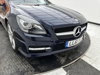 Mercedes-Benz SLK 1.8 SLK200 BlueEfficiency AMG Sport Edition 125 Convertible 2dr 