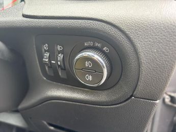Vauxhall Grandland X 1.2 Turbo GPF SE SUV 5dr Petrol Manual Euro 6 (s/s) (130 ps)