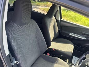 Toyota Vitz Other