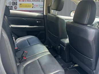 Mitsubishi Outlander 2.0h 12kWh GX4hs SUV 5dr Petrol Plug-in Hybrid CVT 4WD Euro 5 (s