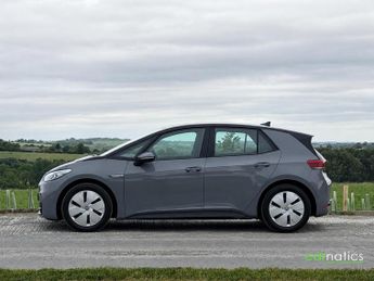 Volkswagen ID.3 Pro 58kWh Life Hatchback 5dr Electric Auto (145 ps)
