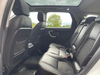 Land Rover Discovery Sport 2.0 TD4 SE Tech SUV 5dr Diesel Auto 4WD Euro 6 (s/s) (180 ps)