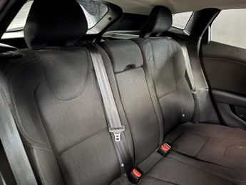 Volvo V40 1.6 D2 ES Hatchback 5dr Diesel Powershift Euro 5 (s/s) (115 ps)