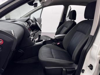 Nissan Qashqai 1.6 Acenta 2WD Euro 5 (s/s) 5dr