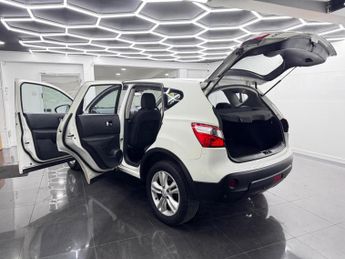 Nissan Qashqai 1.6 Acenta 2WD Euro 5 (s/s) 5dr